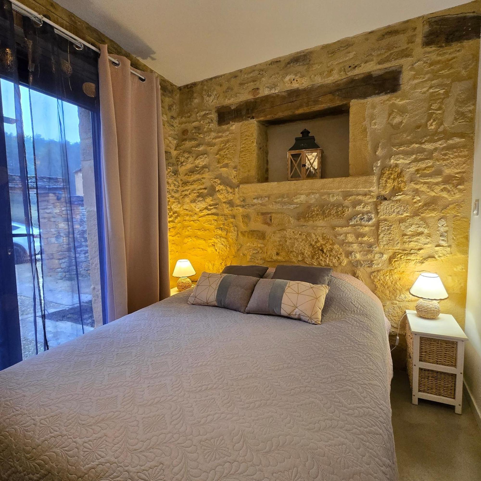 Gite Les Combes Montignac Lascaux Zewnętrze zdjęcie